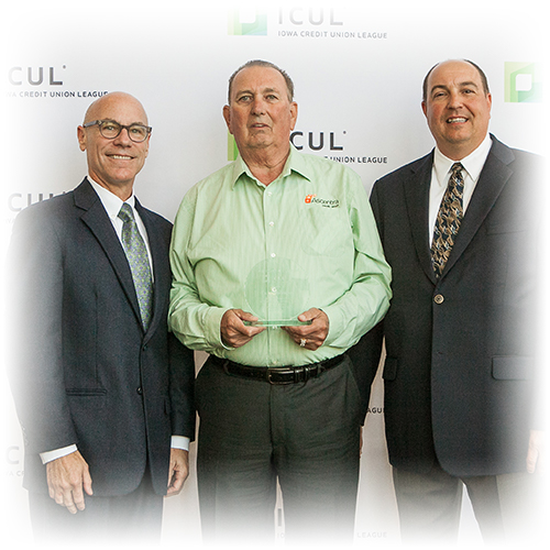 Larry Ridenour wins Volunteer Cooperative Spirit Award